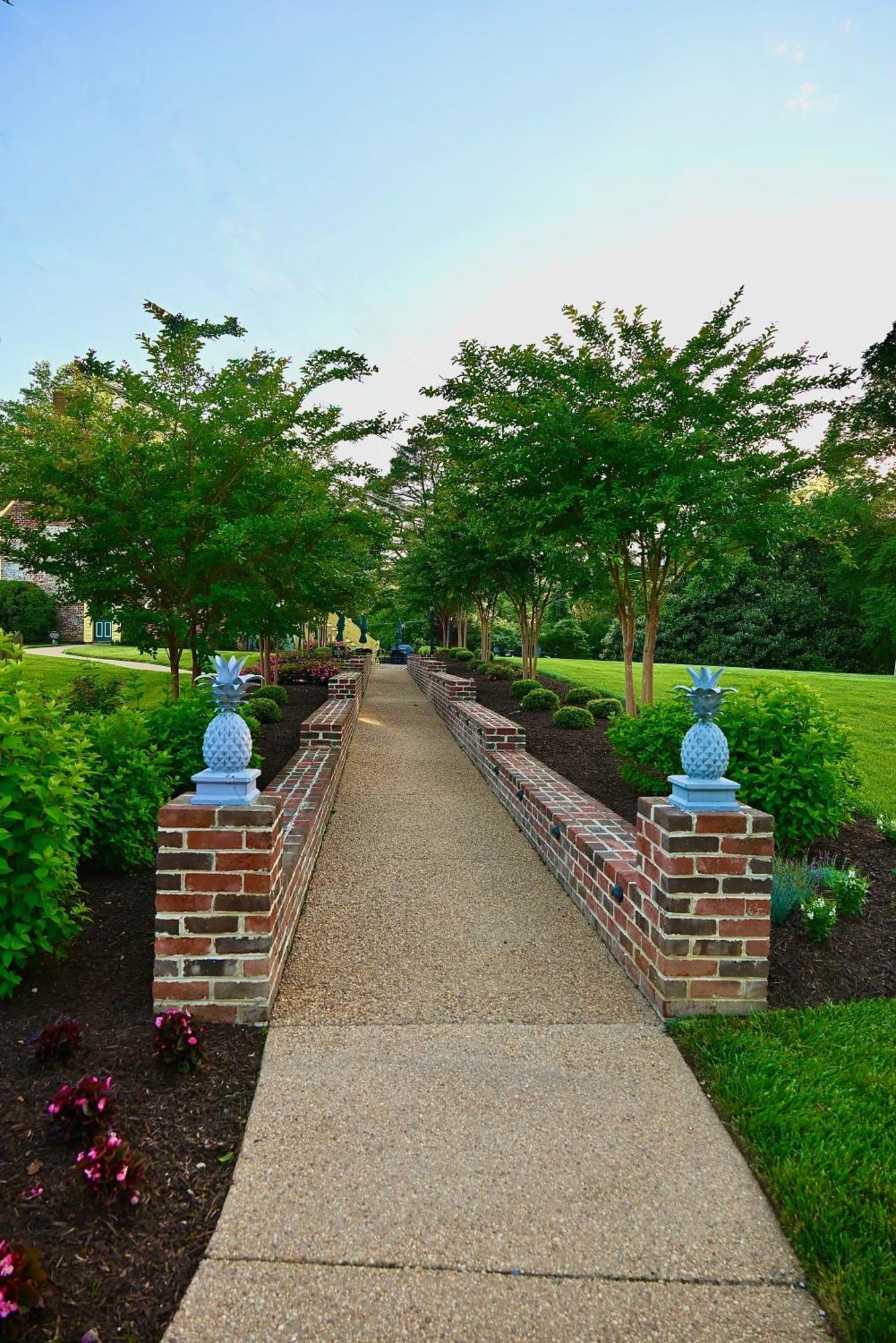 The New Kent Ordinary Villa Cumberland Landing Exterior photo